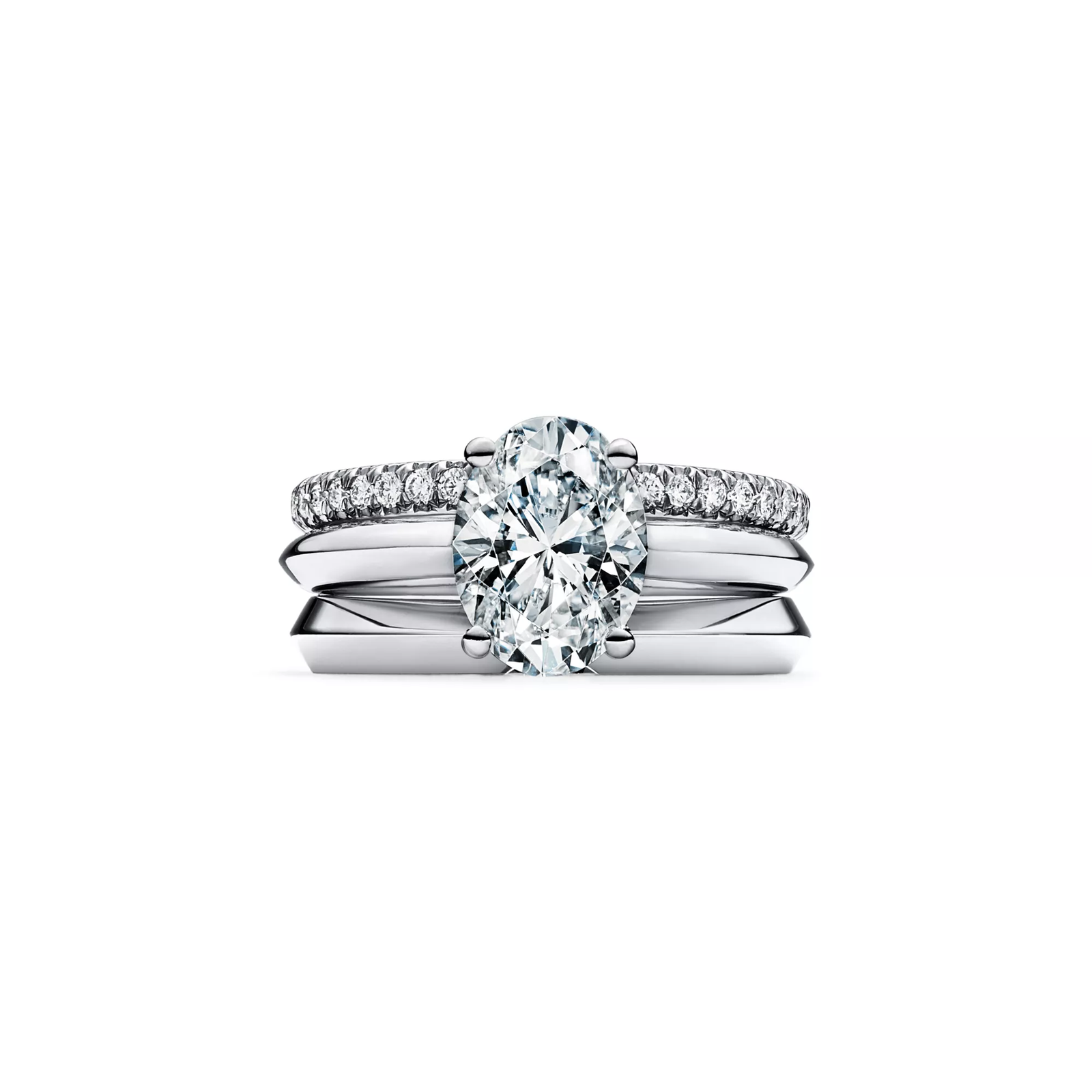Oval-cut Diamond Engagement Ring in Platinum