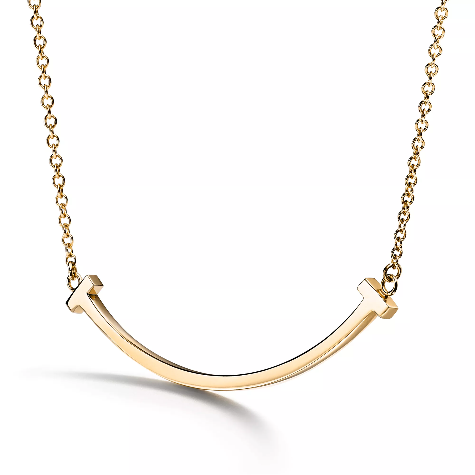 Smile Pendant in Yellow Gold, Small