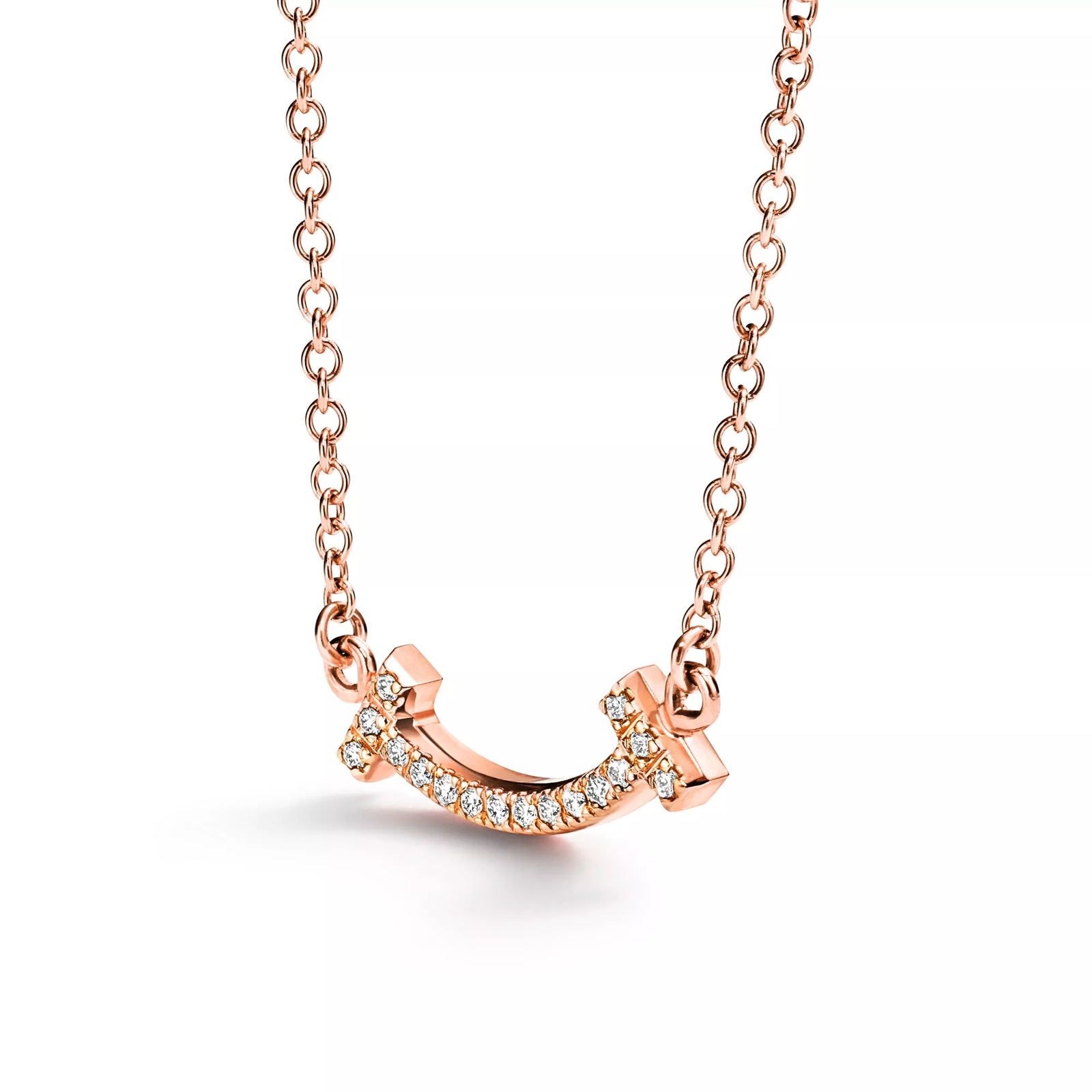 Smile Pendant in Rose Gold with Diamonds