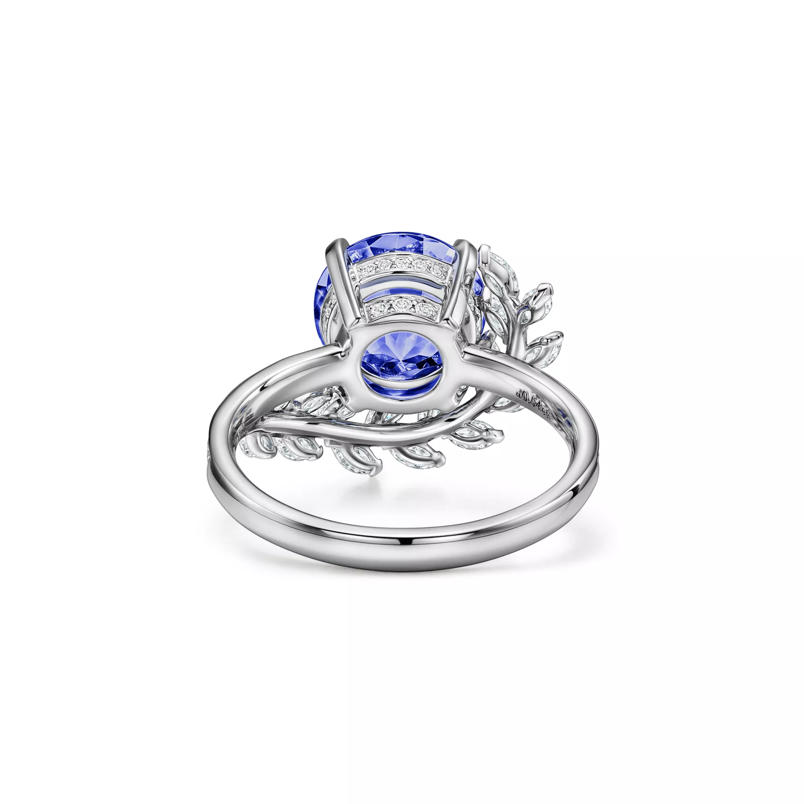 Vine Ring in Platinum with a Tanzanite and Diamonds