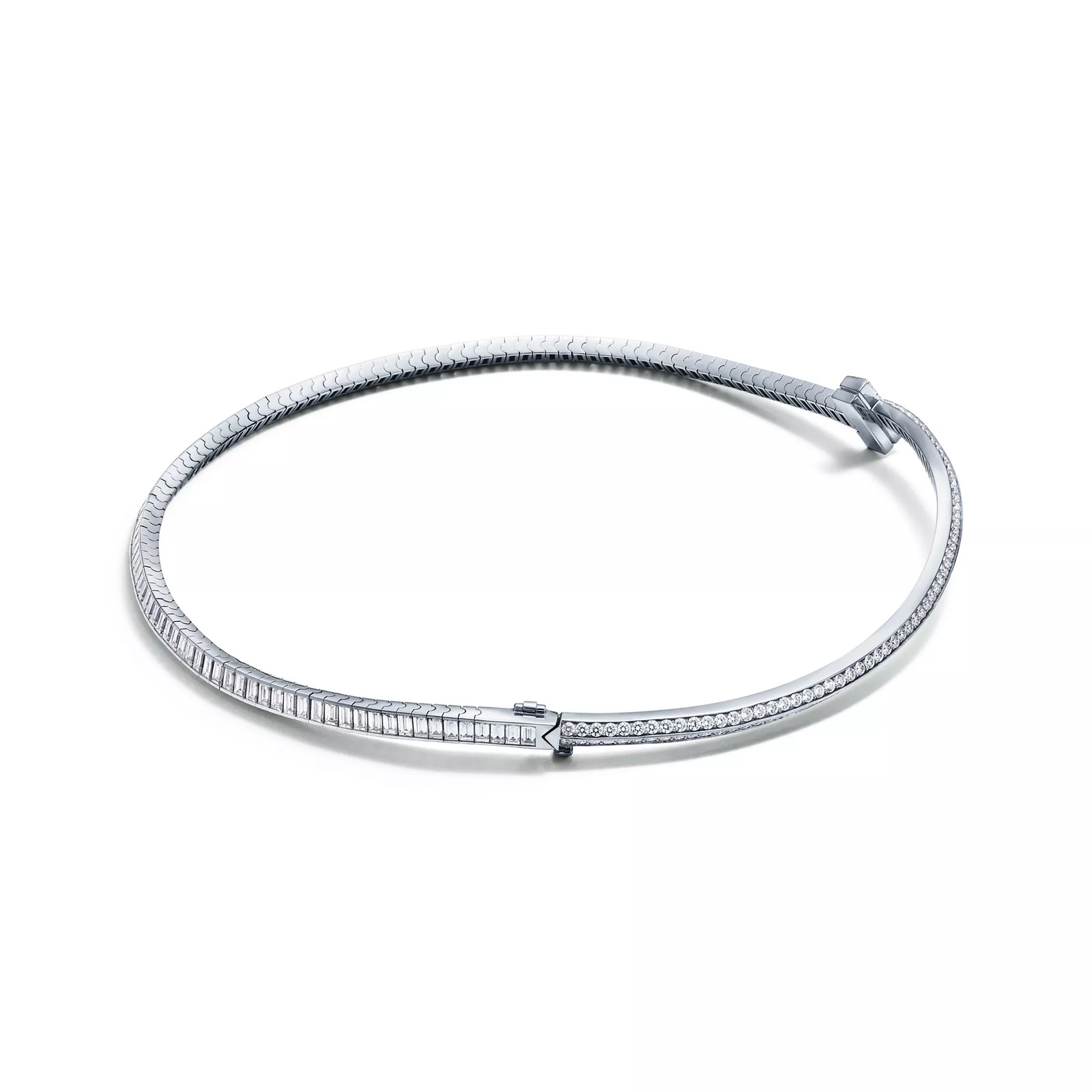T1 Diamond Necklace in White Gold