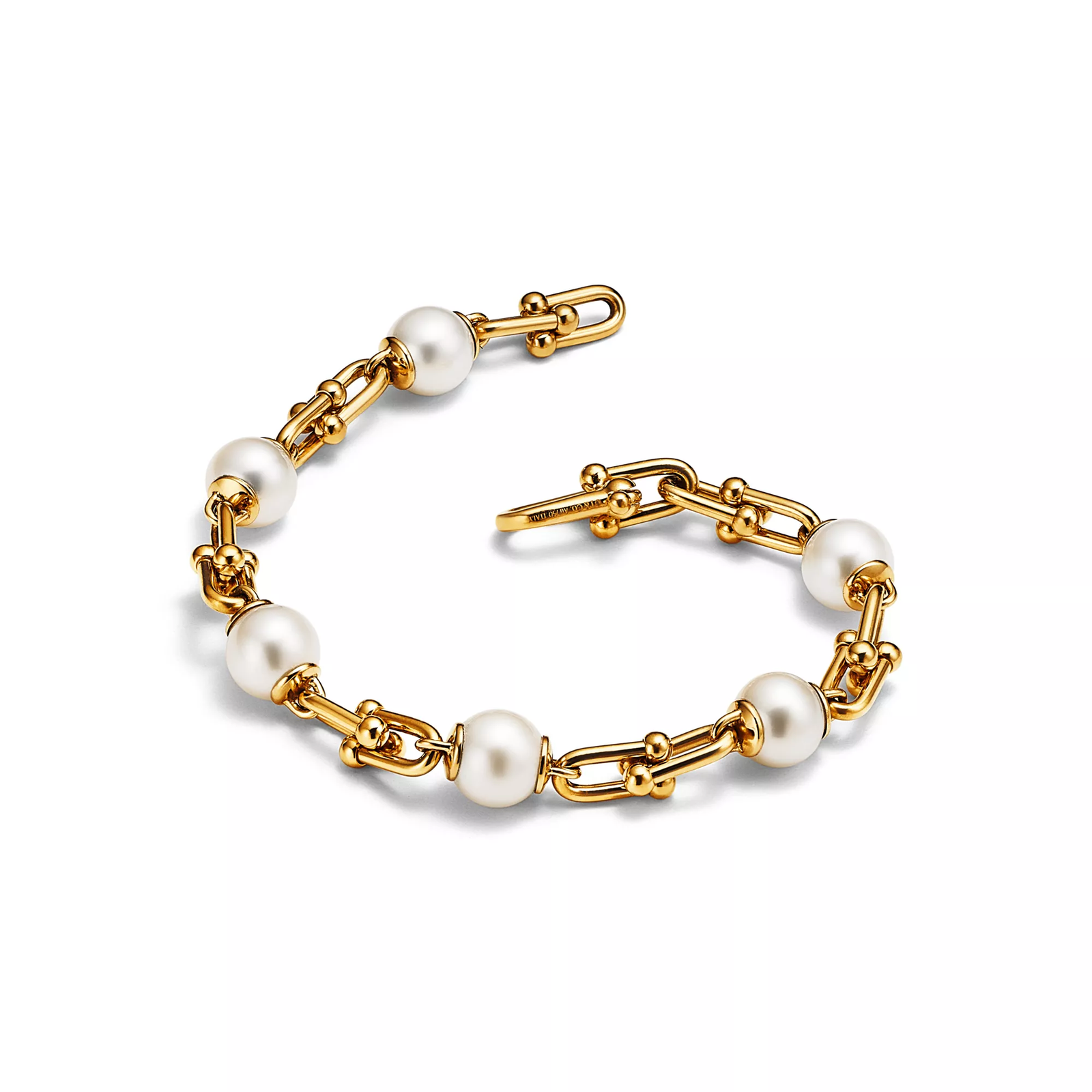 Link Bracelet in Yellow Gold with Freshwater Pearls