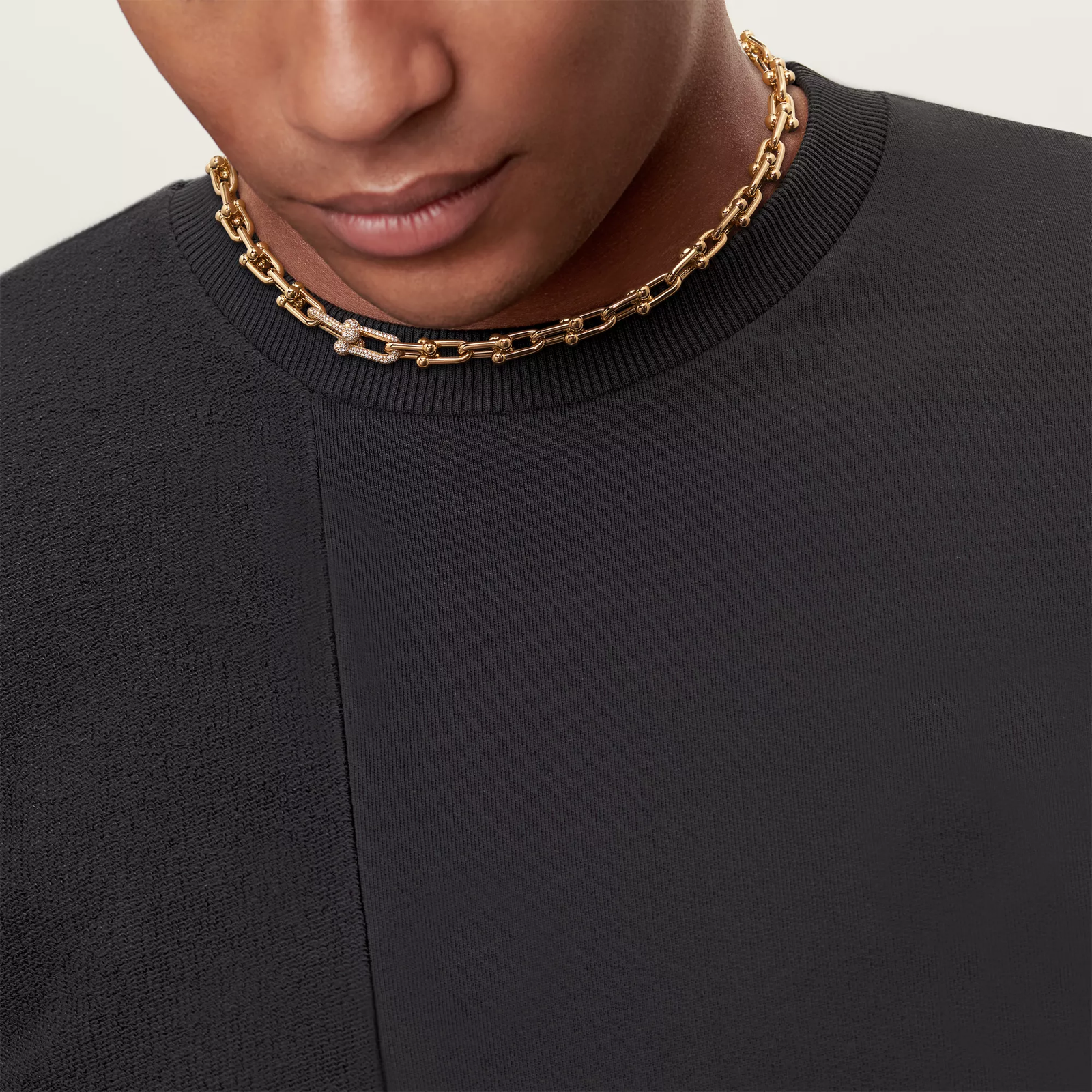 Medium Link Necklace in Yellow Gold with Diamonds