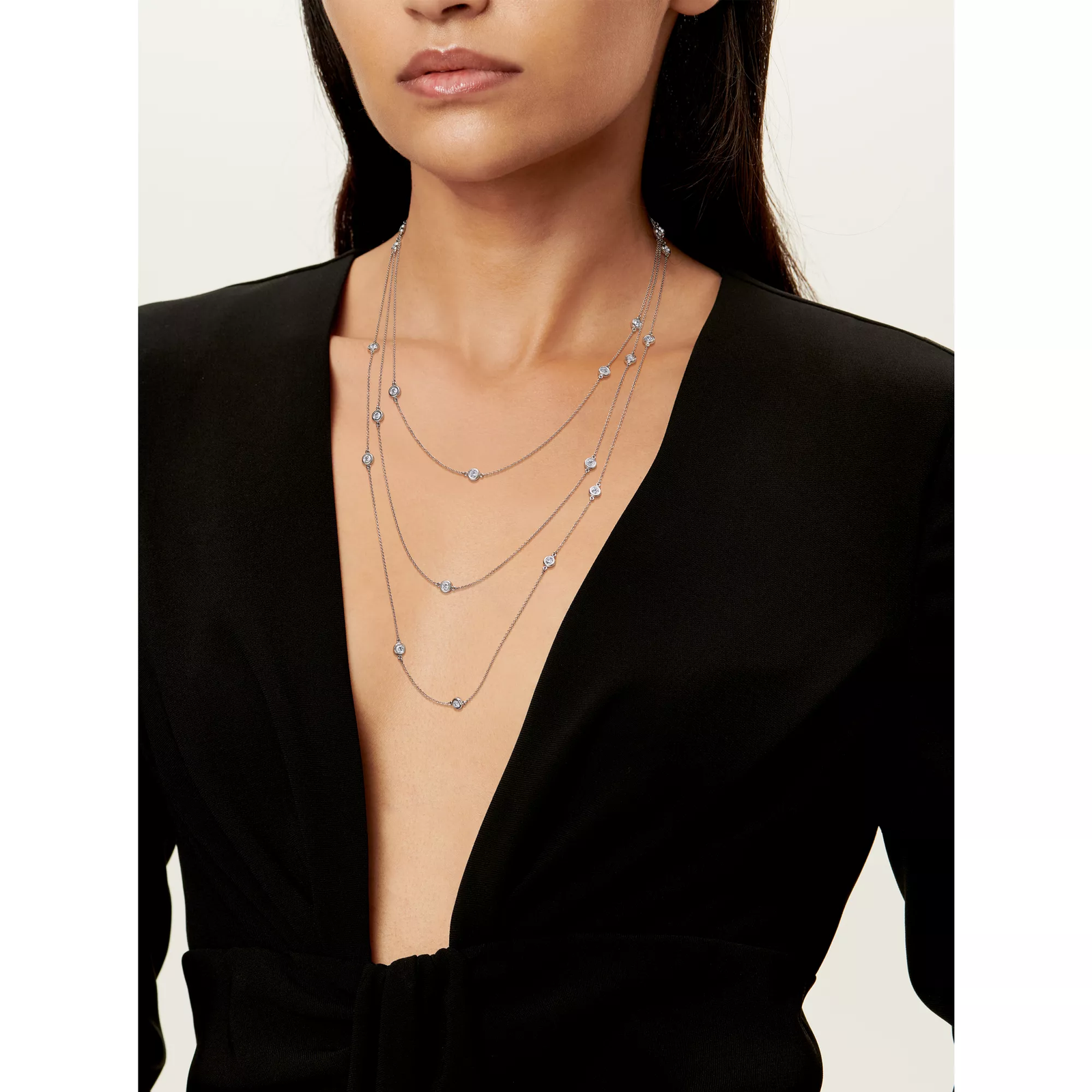 Sprinkle Necklace in Platinum