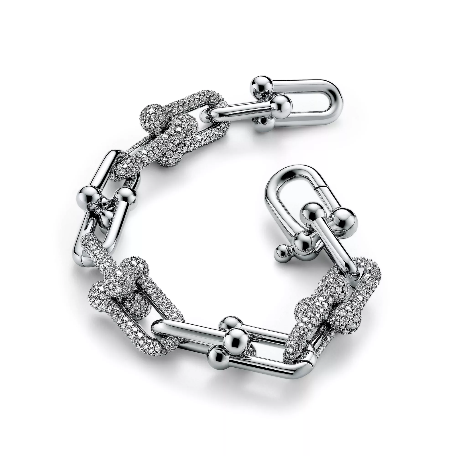 Large Link Bracelet in White Gold with Diamonds