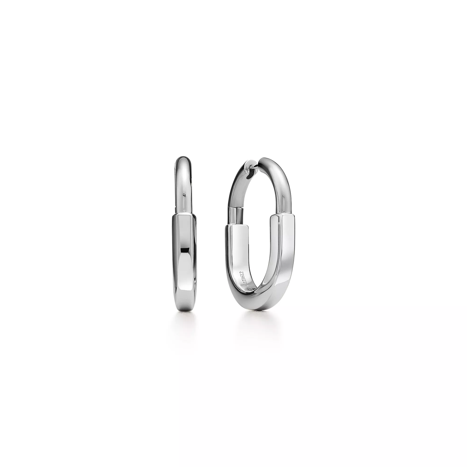Earrings in White Gold, Medium