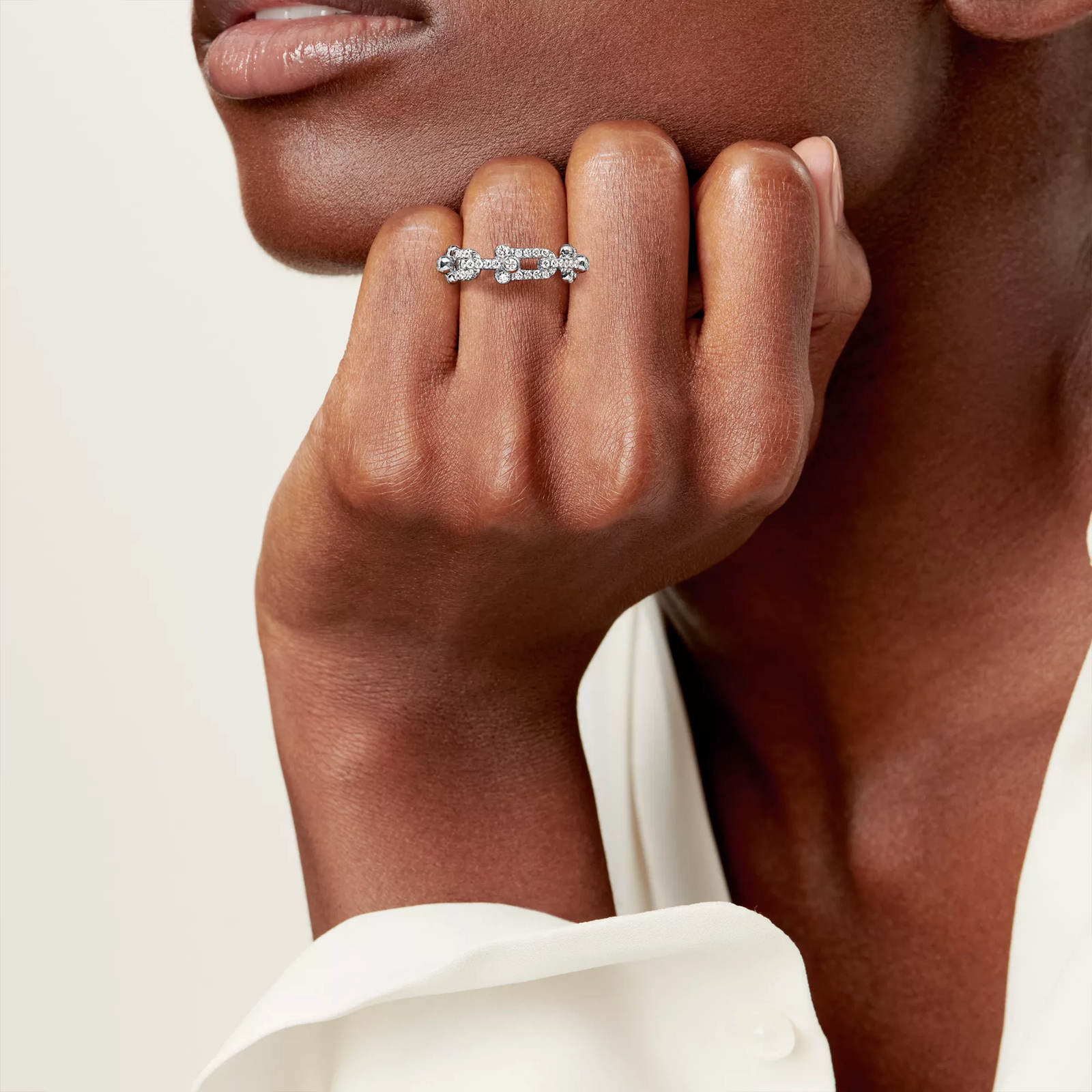 Small Link Ring in White Gold with Pave Diamonds