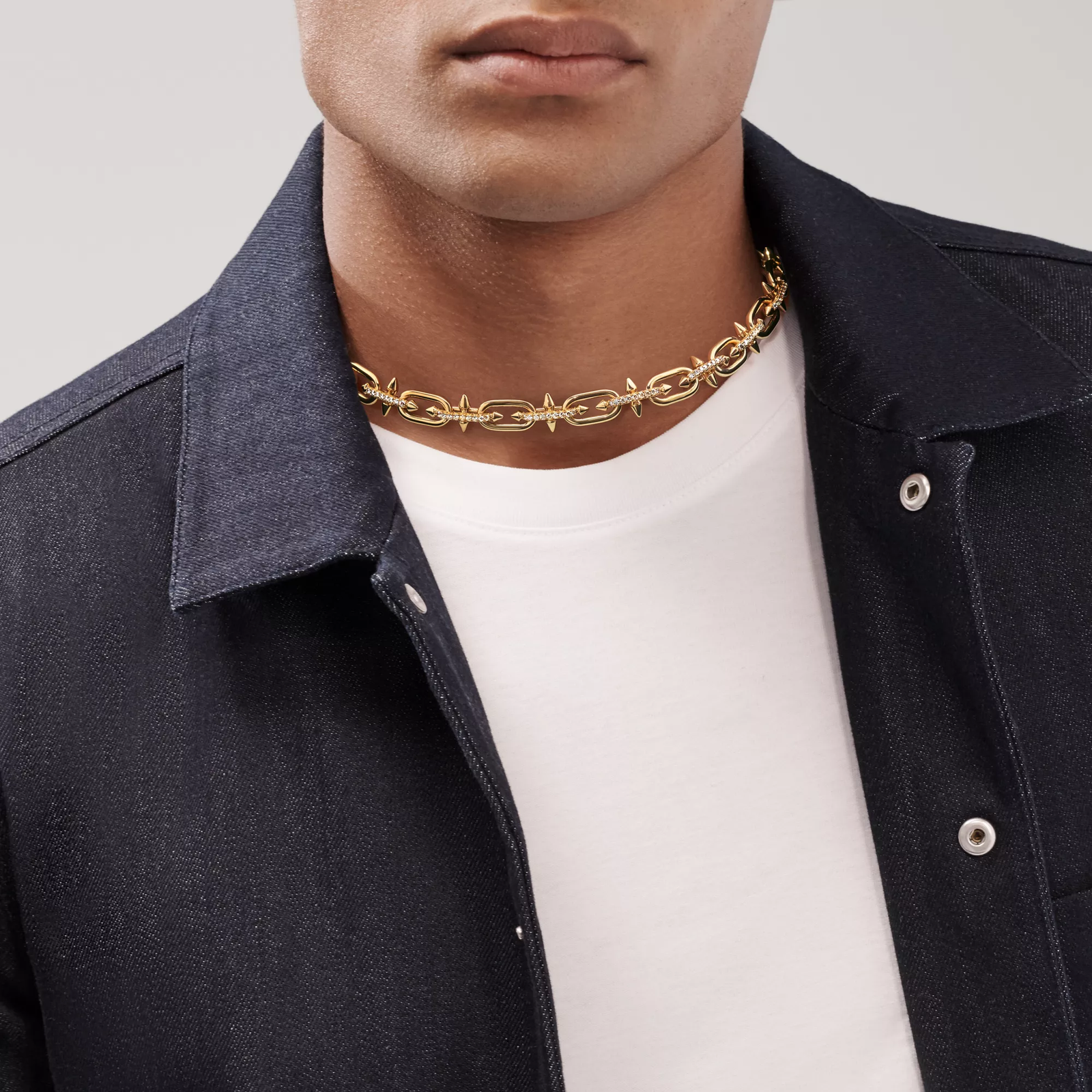 Necklace in Yellow Gold with Diamonds