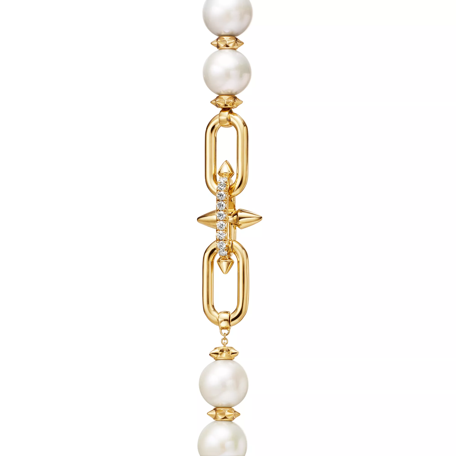 Pearl Necklace in Yellow Gold with Diamonds