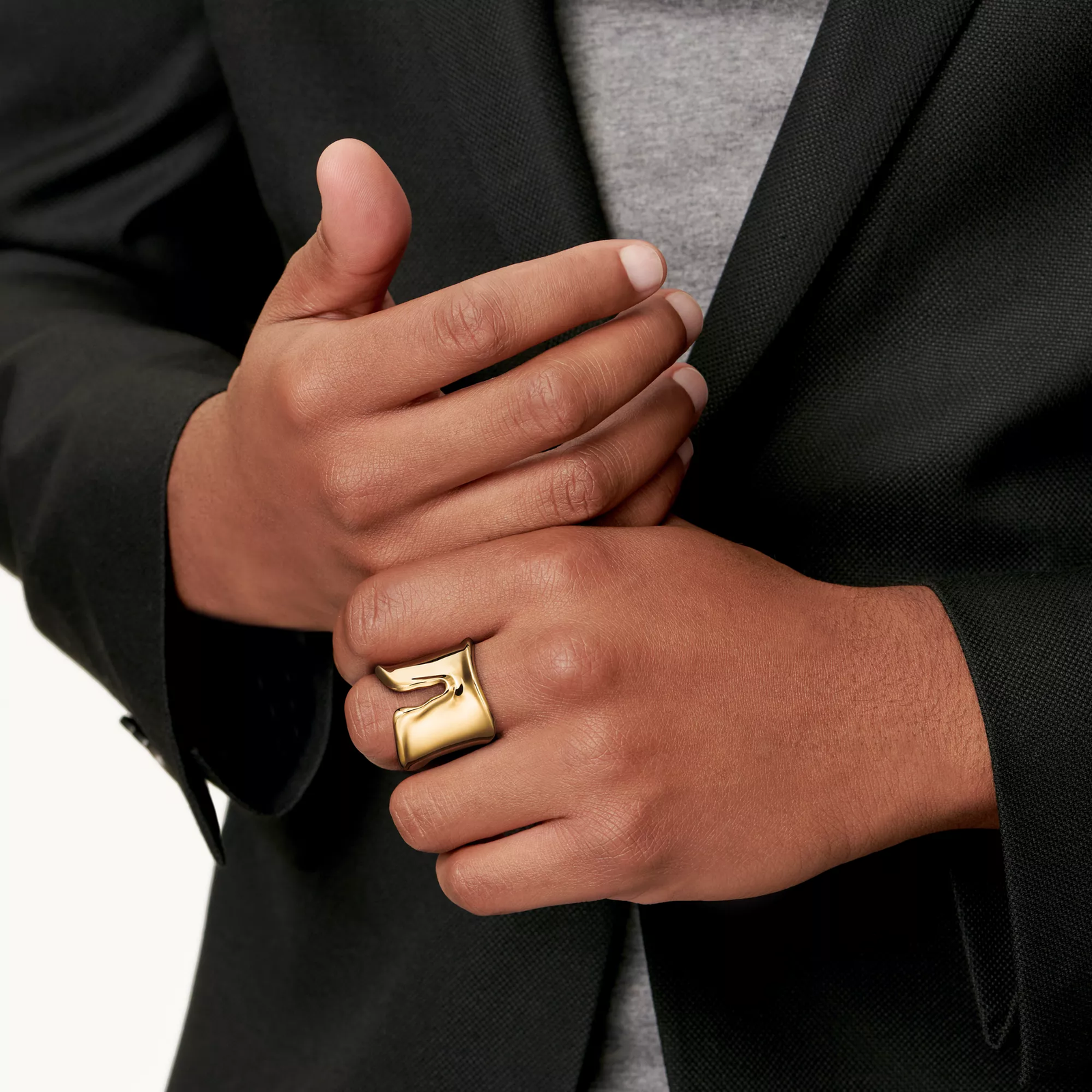 Split Ring in Yellow Gold