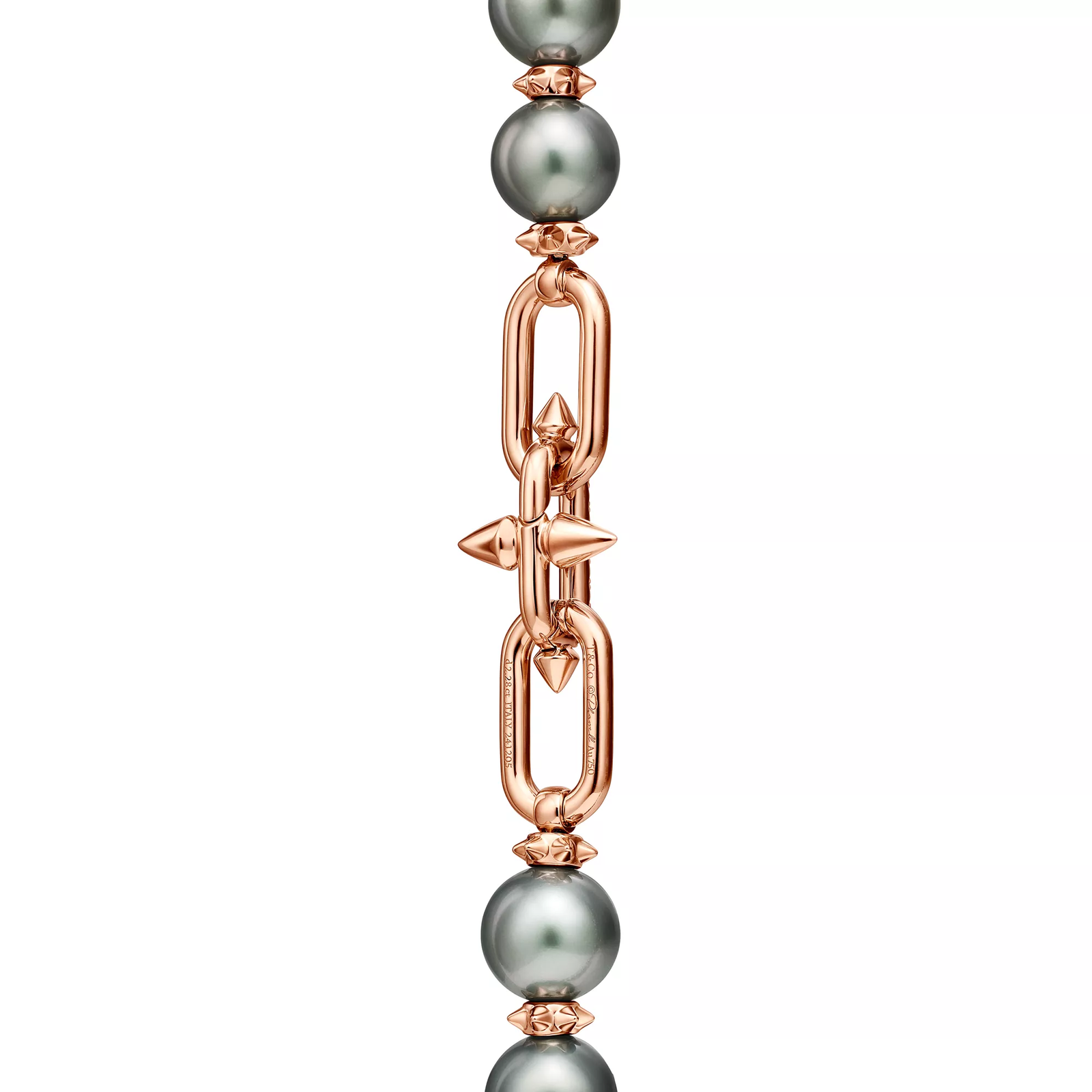 Tahitian Pearl Bracelet in Gold with Diamonds