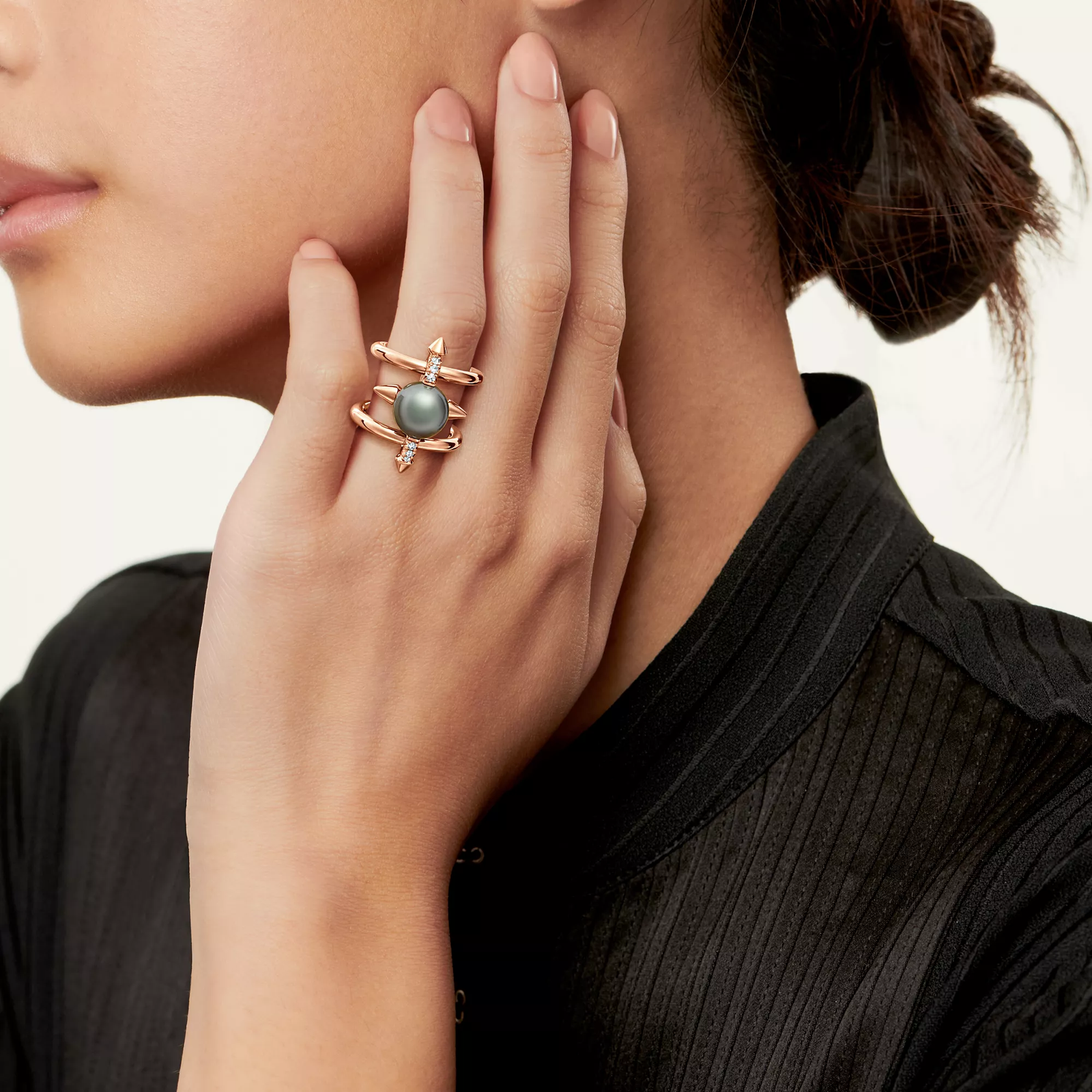 Tahitian Pearl Ring in Gold with Diamonds