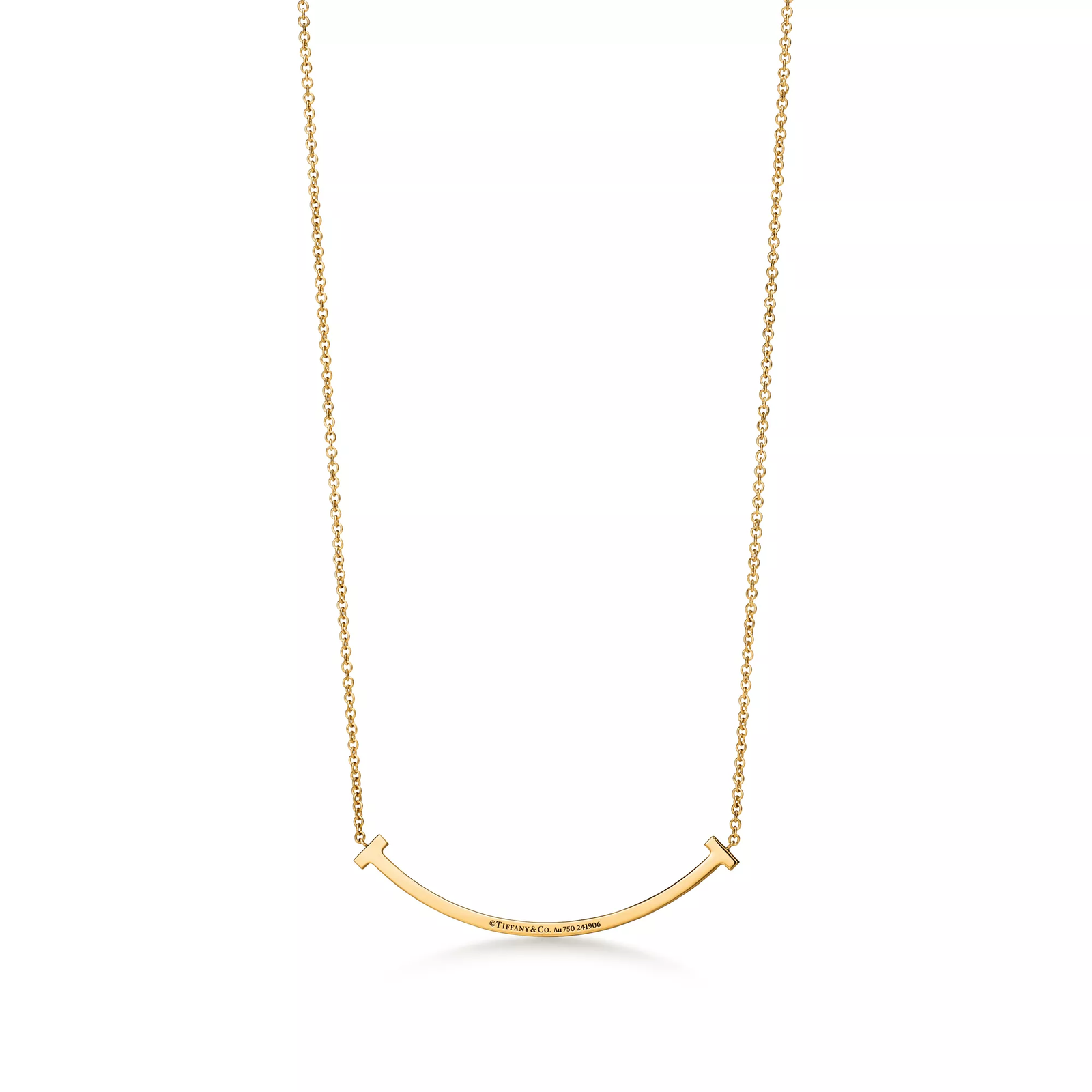 Smile Small Pendant in Yellow Gold with Diamonds