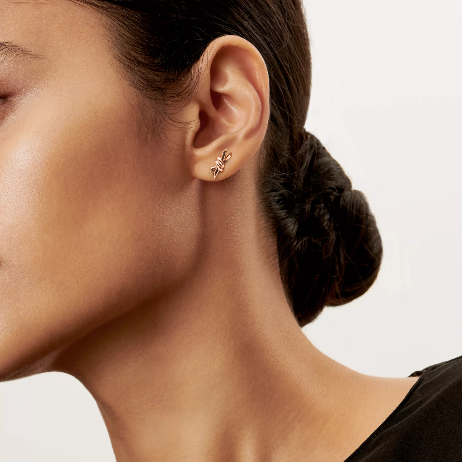 Small Earrings in Rose Gold
